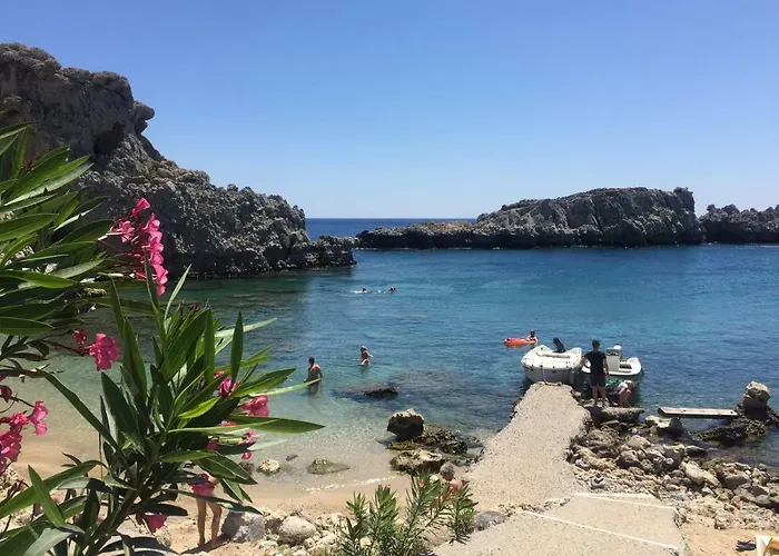 Anna * Pefki (Rhodes)