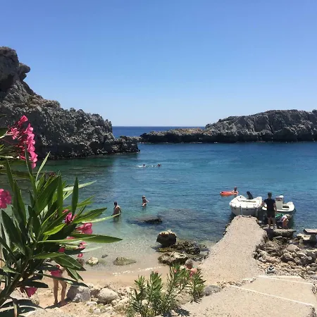 Anna * Pefki (Rhodes)